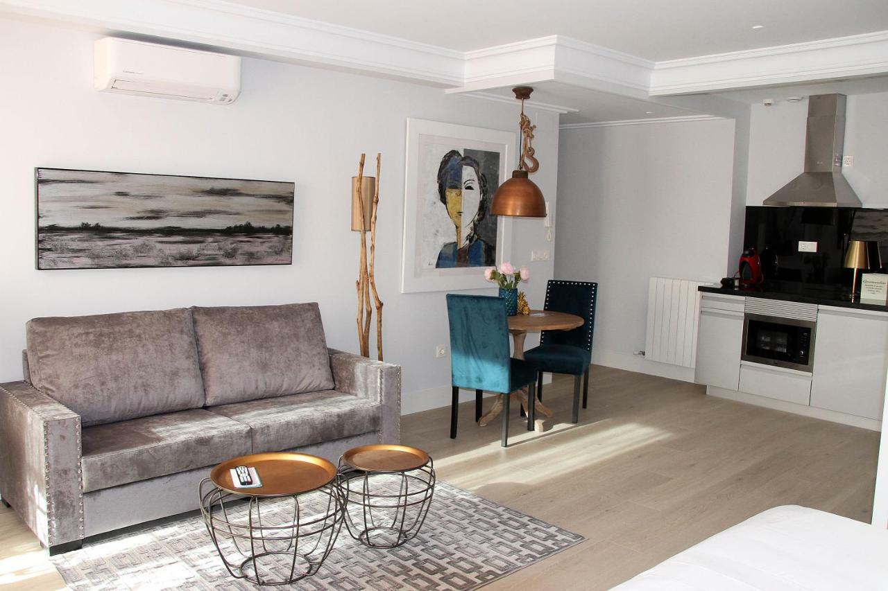Principia Suites Леон Екстериор снимка