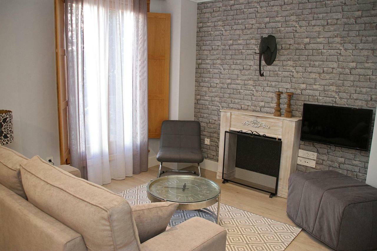 Principia Suites Леон Екстериор снимка